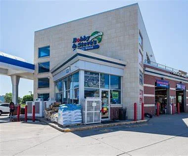 Bobby & Steve's Auto World