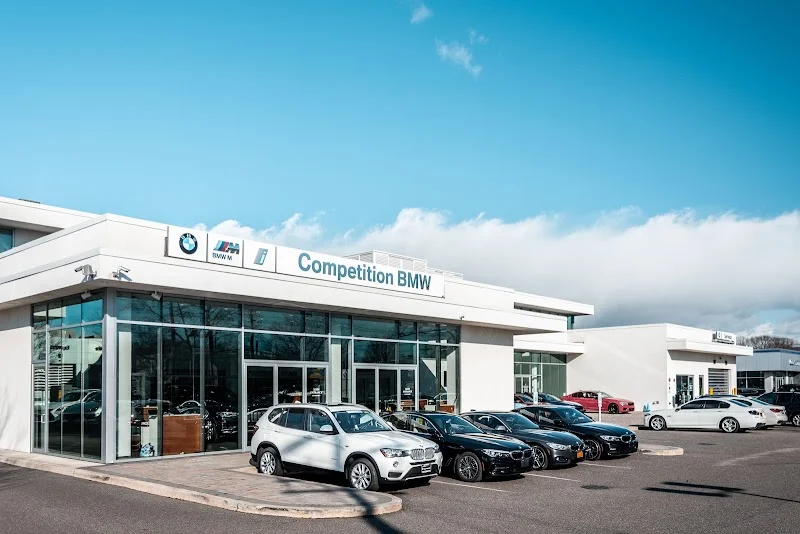 Competition BMW of Smithtown