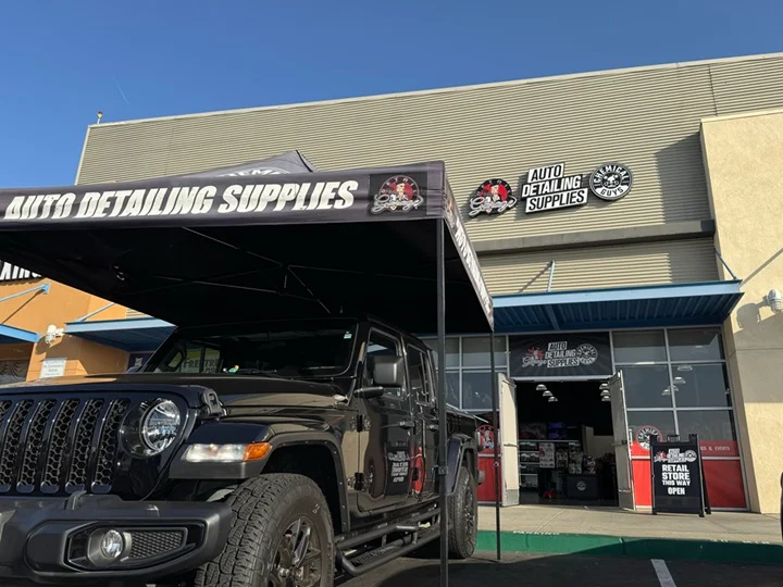 Detail Garage
