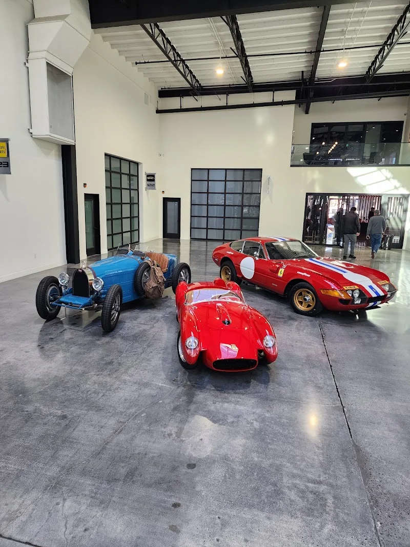 Ferraris-Online LLC.