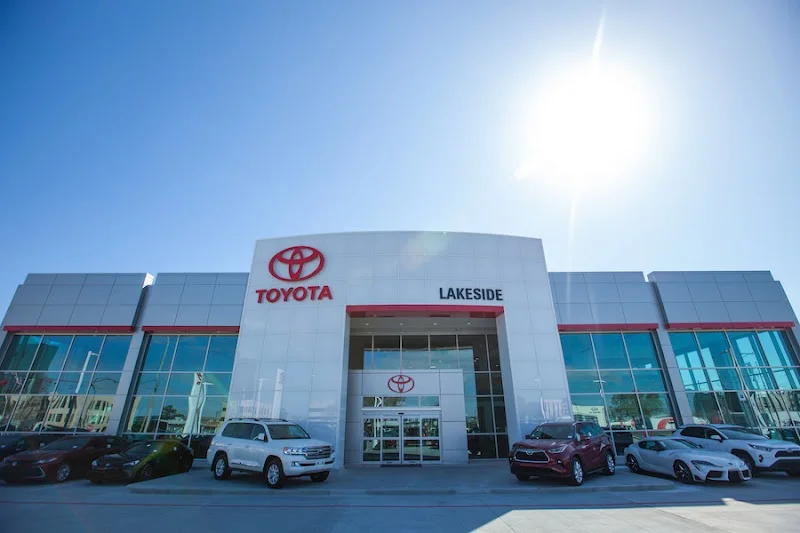 Lakeside Toyota