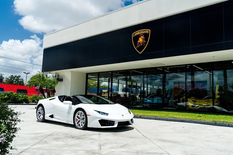 Lamborghini Palm Beach