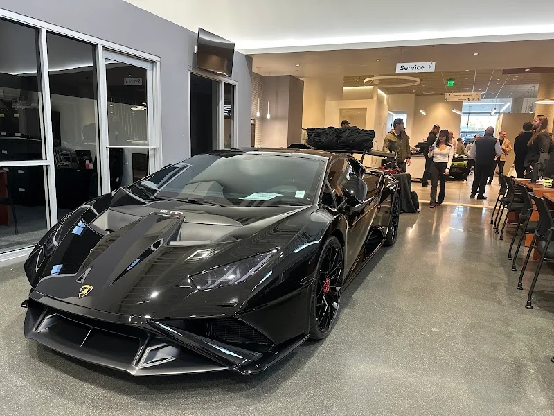 Luxury Lease Partners
