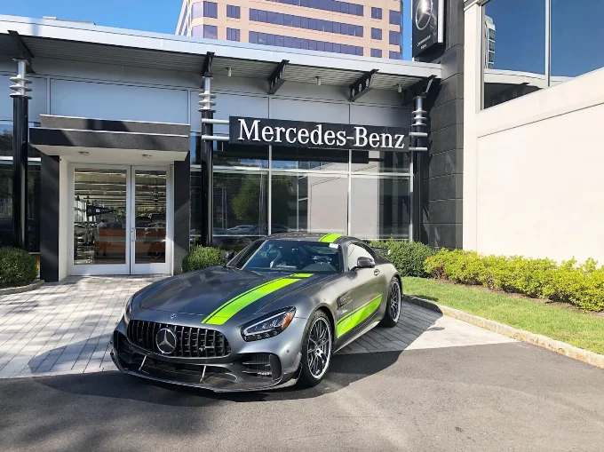 Mercedes-Benz of White Plains