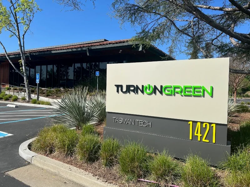 TurnOnGreen