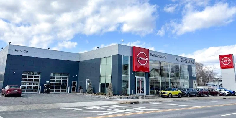 Woodbury Nissan